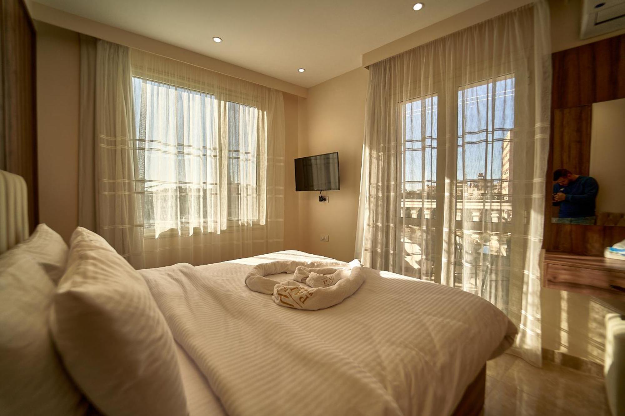 The Palace Pyramids Hotel Nazlet el-Sîsi Dış mekan fotoğraf