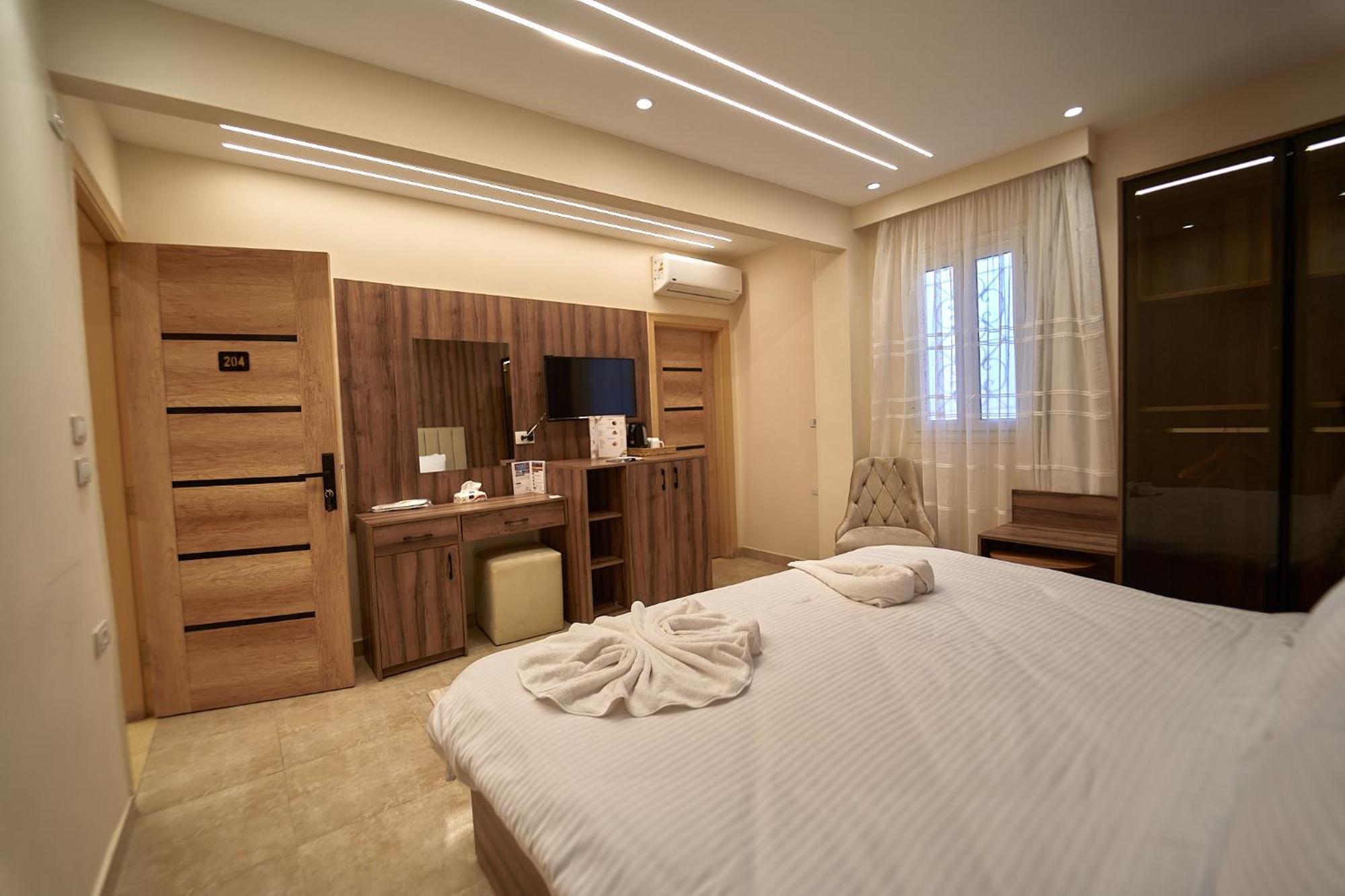 The Palace Pyramids Hotel Nazlet el-Sîsi Dış mekan fotoğraf