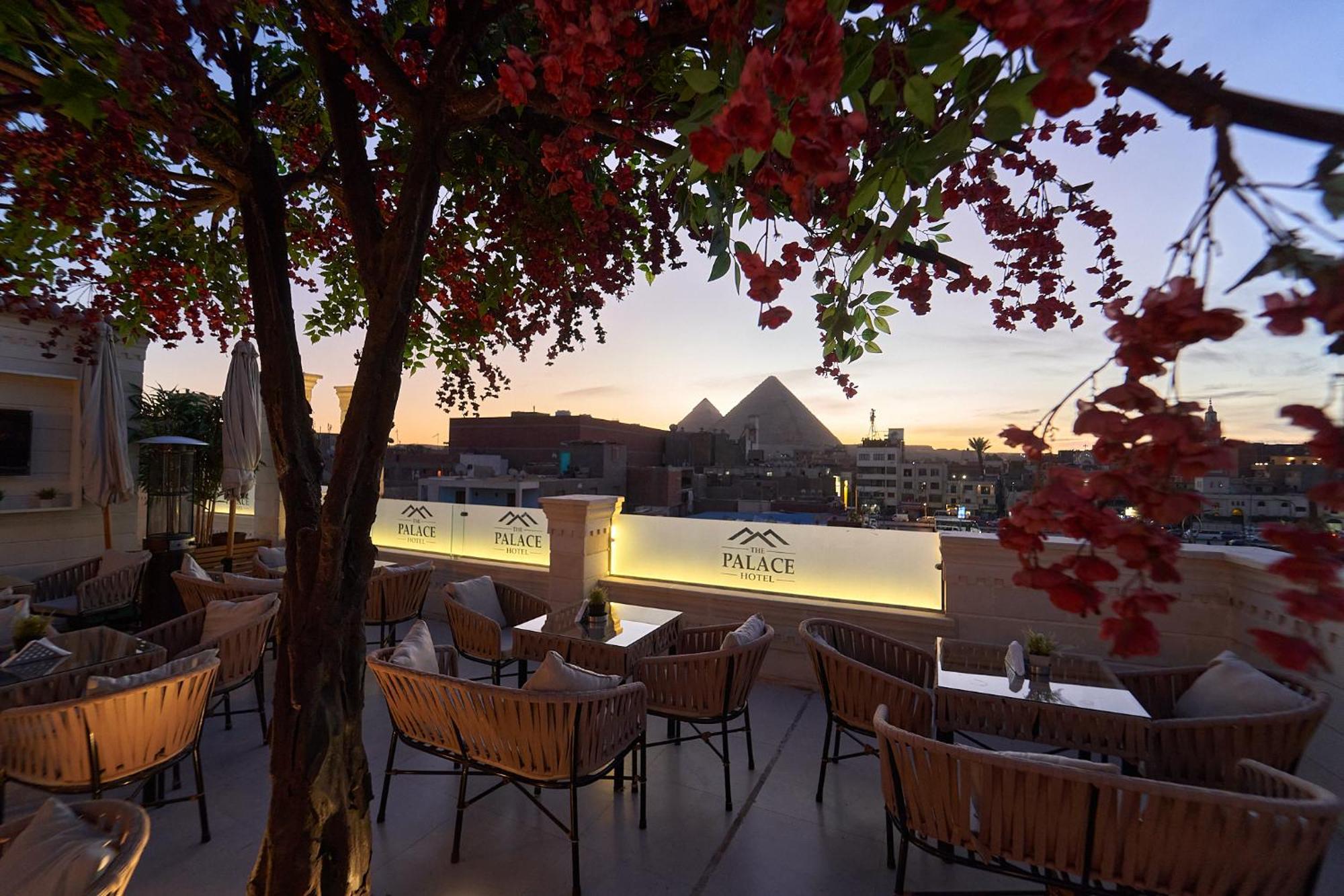 The Palace Pyramids Hotel Nazlet el-Sîsi Dış mekan fotoğraf